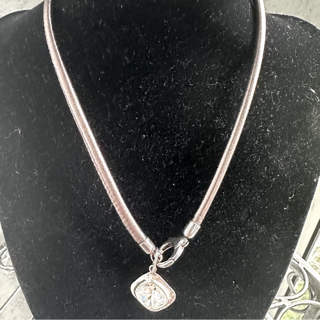 Beautiful Gray Leather Necklace With A Swarovski Crystal!